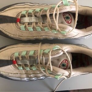 Nike Athletic Shoes Beige and Mint